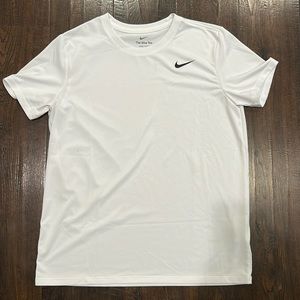 Nike Dri-FIT Women's Tee White Size Medium